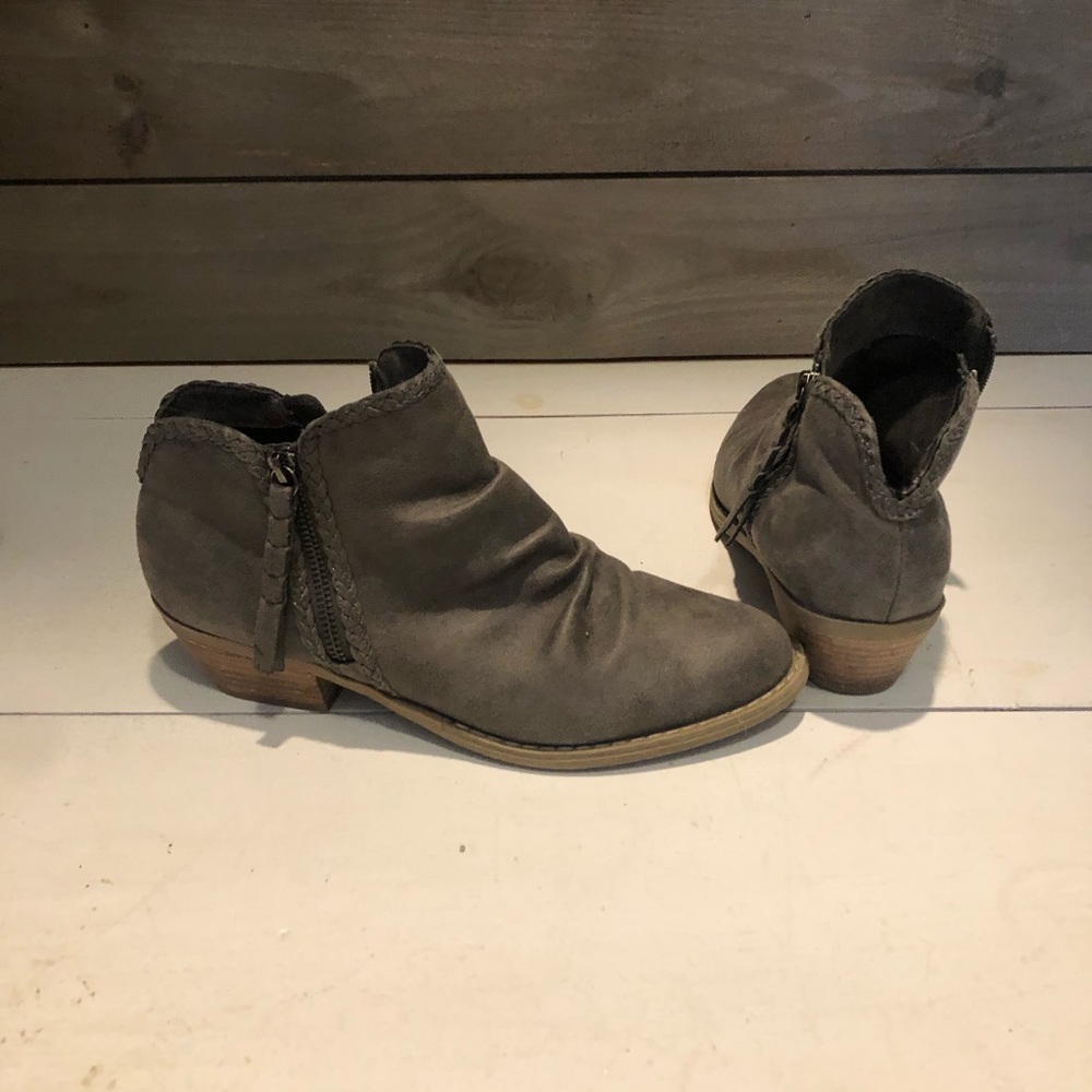 Report Gray Booties - Picture 6 of 7